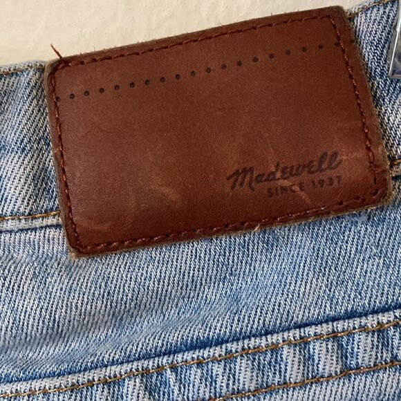 Madewell Cutoff Slim Boy Jean Frayed Denim Shorts - Picture 11 of 12